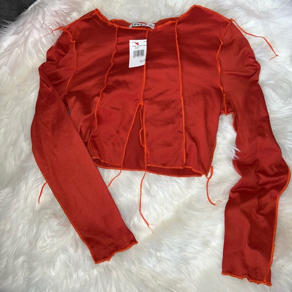 Crop top - Picture 3 of 6